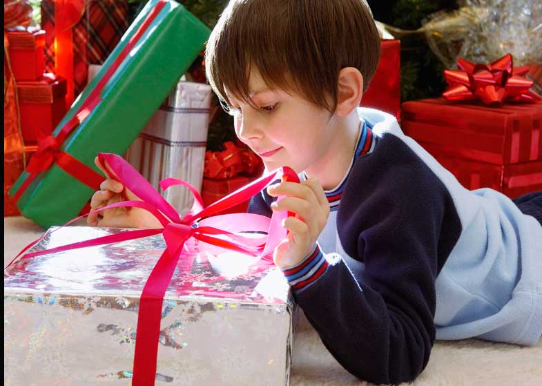 30 ідей що можна подарувати хлопцеві на 12 років у день народження, на Новий рік, 23 лютого. Недорогі оригінальні подарунки | Сімя і мама